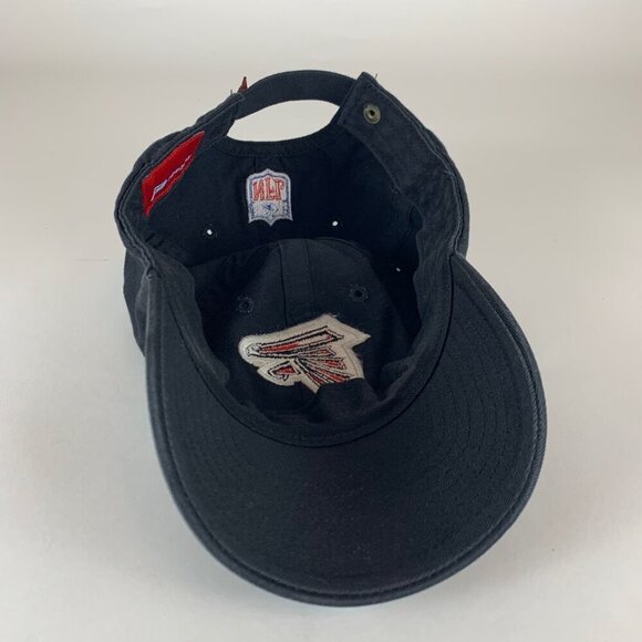 Atlanta Falcons NFL Black Reebok Relaxed Fit Strapback Adjustable Hat - Picture 4 of 5
